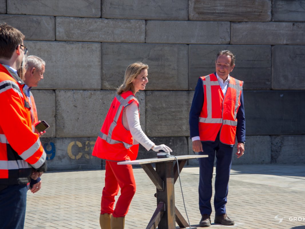 Opening recyclinglijn.jpg